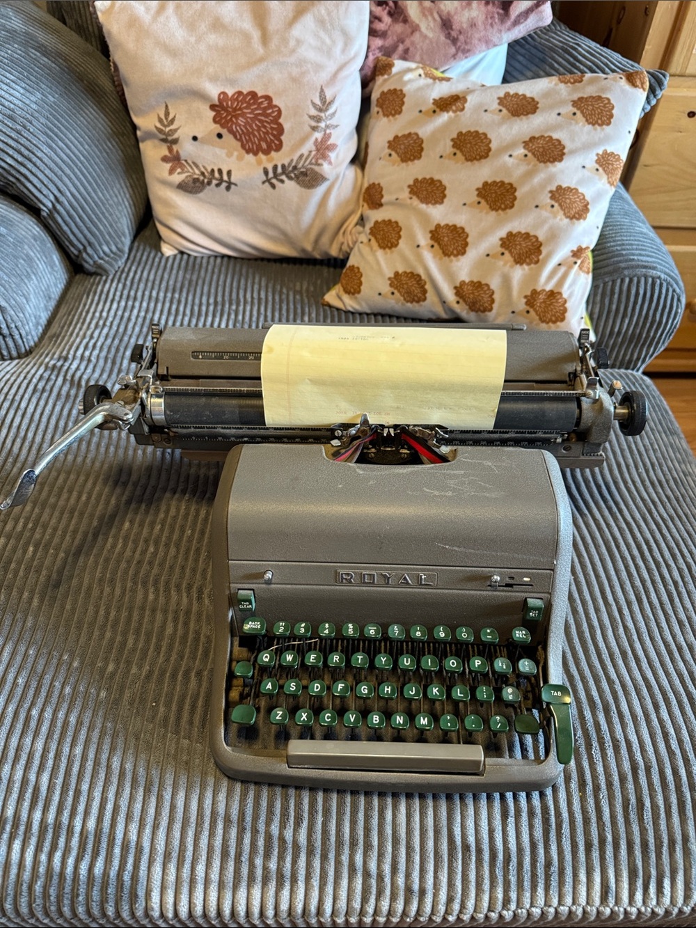 Vintage Manual Typewriter in Olive Green